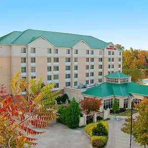 Hilton Garden Airport Hotel