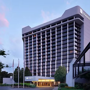 4* Hotel Sonesta Airport